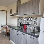 Gite Le Nieudegat Chambre Et Table D'Hote , Kitchenette , Climatisation Et Borne Electrique 3* Simeyrols