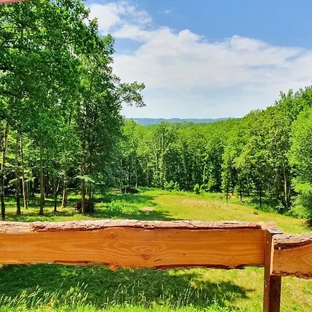Le Nieudegat: Country Retreat With Pool Near Sarlat