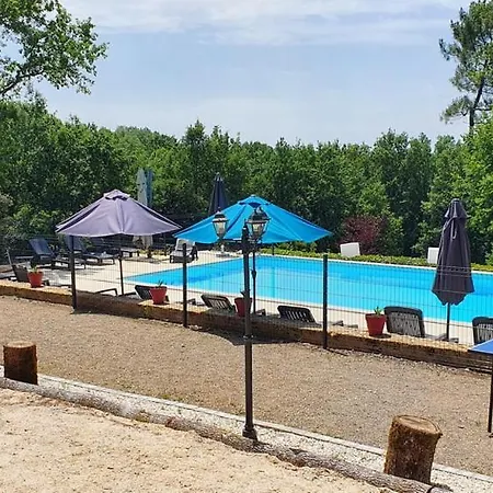 Bed & Breakfast Le Nieudegat: Country Retreat With Pool Near Sarlat 3*