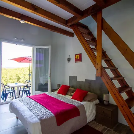 Le Nieudegat: Country Retreat With Pool Near Sarlat Bed & Breakfast 3*