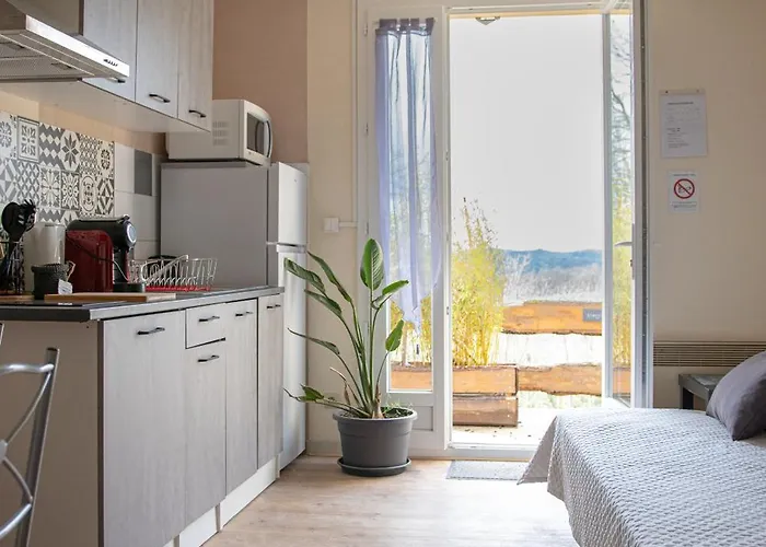 Bed & Breakfast Le Nieudegat Et Table D'hote Piscine Climatisation Proche De Sarlat Au Coeur De La Nature 3*