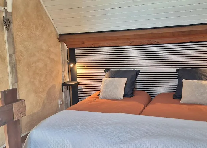 Bed & Breakfast Le Nieudegat Et Table D'hote Piscine Climatisation Proche De Sarlat Au Coeur De La Nature